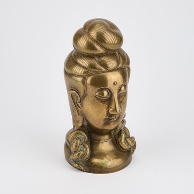 Lot 209 - A BRONZE BUST OF GUANYIN