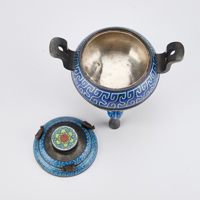Lot 193 - A RARE CHINESE SILVER AND ENAMEL TRIPOD CENSER