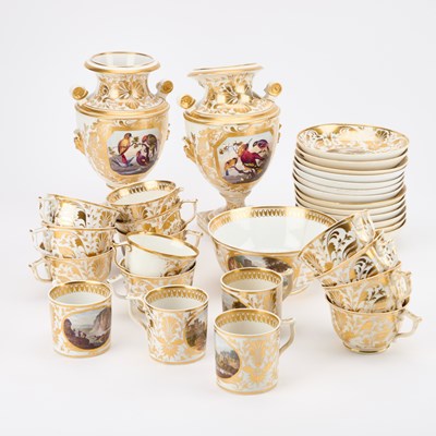 Lot 61 - A COLLECTION OF DERBY PORCELAIN, EARLY 19TH CENTURY