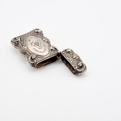 Lot 207 - MASONIC INTEREST: AN AMERICAN STERLING SILVER VESTA CASE, CIRCA 1905