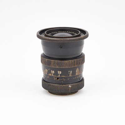 Lot 696 - A BERNING ROBOT II 'LUFTWAFFEN-EIGENTUM' CAMERA