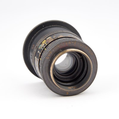 Lot 696 - A BERNING ROBOT II 'LUFTWAFFEN-EIGENTUM' CAMERA