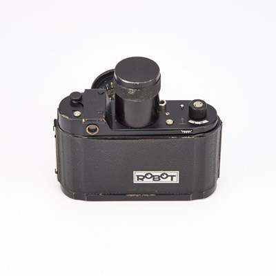 Lot 696 - A BERNING ROBOT II 'LUFTWAFFEN-EIGENTUM' CAMERA