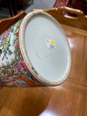 Lot 78 - A CHINESE FAMILLE ROSE BRUSH POT, 19TH CENTURY