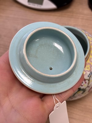 Lot 147 - A CHINESE FAMILLE ROSE TEAPOT
