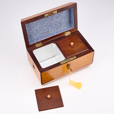 Lot 52 - AN EARLY 19TH CENTURY LACEWOOD AND ROSEWOOD TEA CADDY