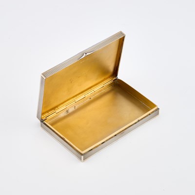 Lot 196 - A FRENCH SILVER-MOUNTED SNUFF BOX