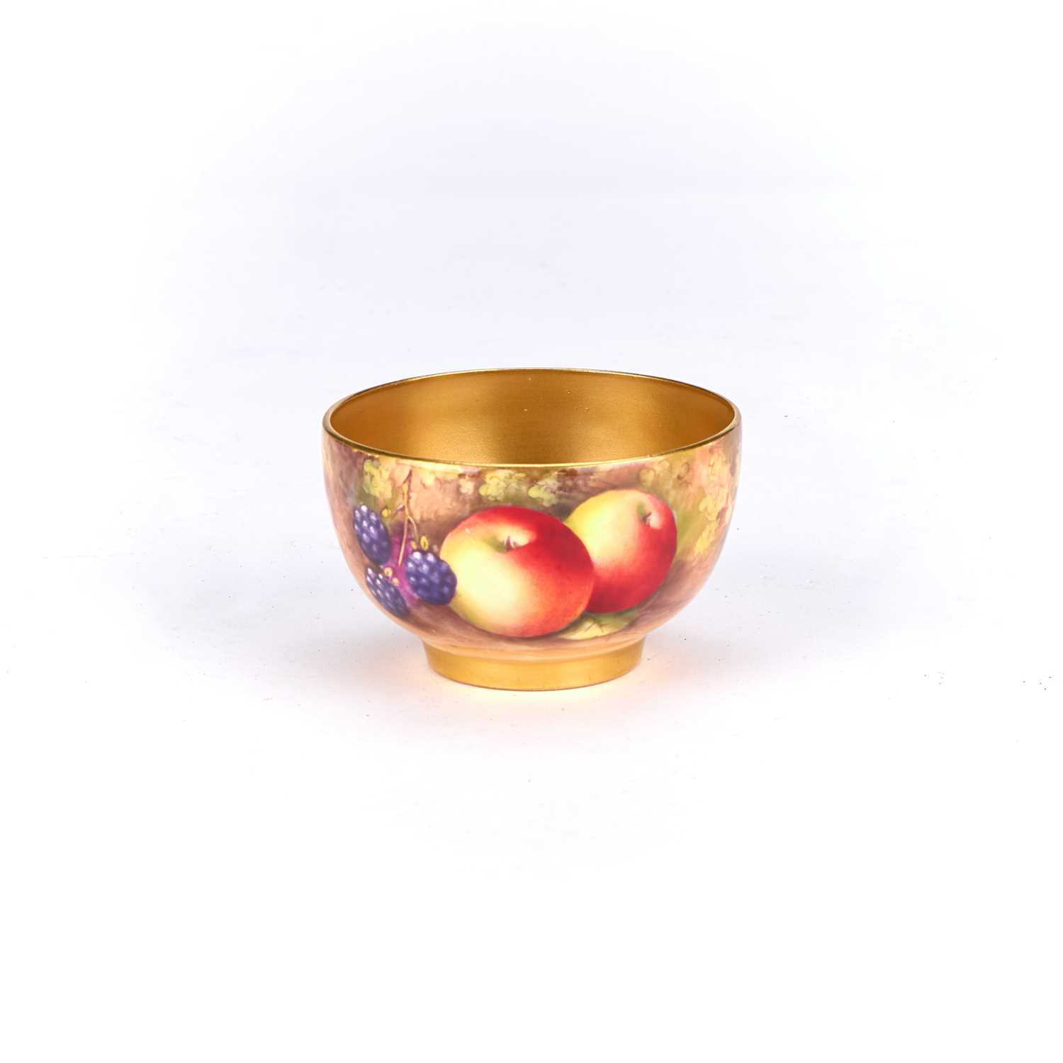 Lot 132 - A ROYAL WORCESTER FRUIT PAINTED SUGAR BOWL