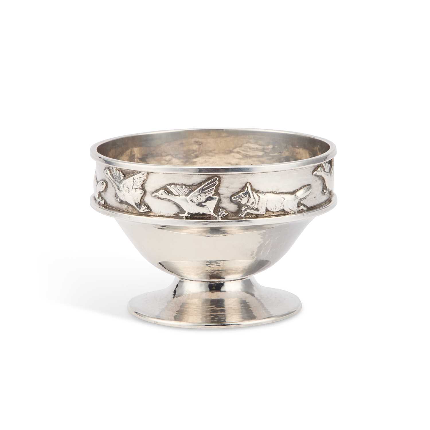 Lot 313 - A GEORGE V SILVER BOWL
