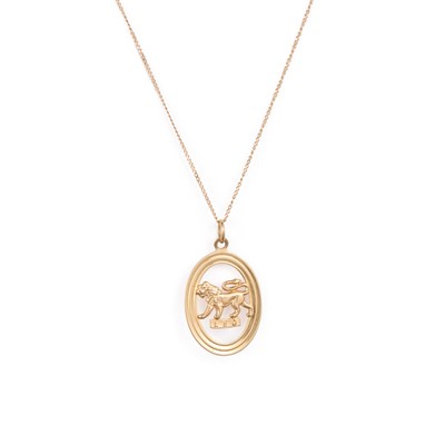 Lot A 9 CARAT GOLD LEO PENDANT ON CHAIN