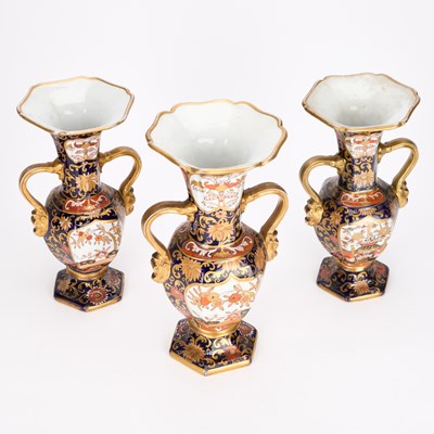 Lot 110 - A GARNITURE OF THREE MASON’S IRONSTONE VASES