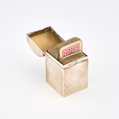 Lot 431 - A GEORGE V SILVER PLAYING CARDS BOX