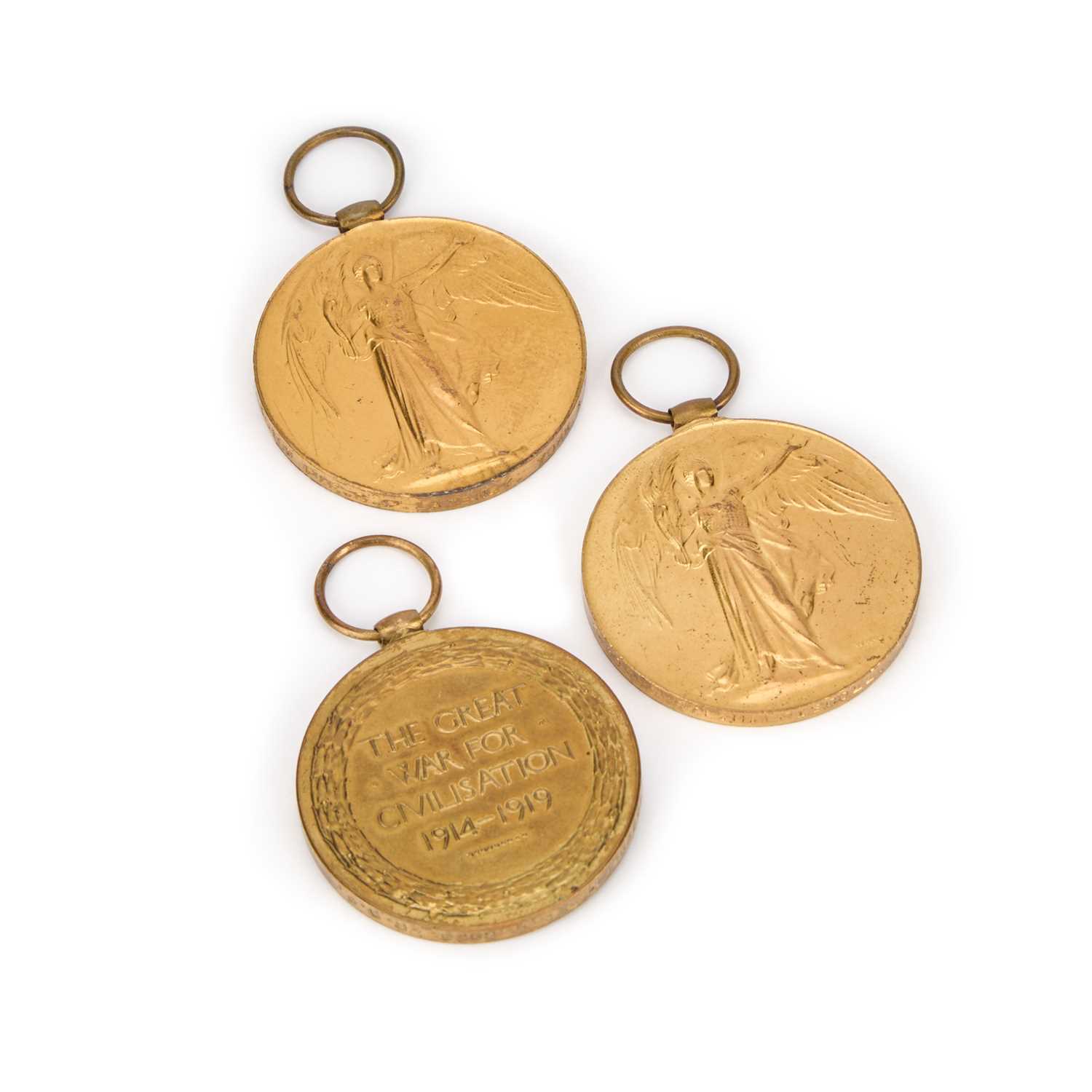 Lot 31 - THREE FIRST WORLD WAR VICTORY MEDALS