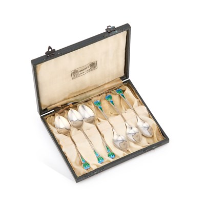 Lot 401 - A SET OF SIX ARTS AND CRAFTS SILVER AND ENAMEL COFFEE SPOONS