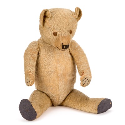 Lot 51 - A LARGE EARLY 20TH CENTURY TEDDY BEAR