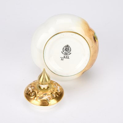 Lot 114 - A ROYAL WORCESTER FRUIT PAINTED POT POURRI VASE AND COVER