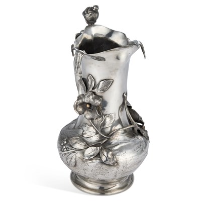 Lot 130 - WMF (WÜRTTEMBERGISCHE METALLWARENFABRIK), A LARGE ART NOUVEAU PEWTER EWER, CIRCA 1905