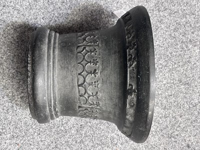 Lot 132 - A LATE 17TH CENTURY LEADED BRONZE MORTAR