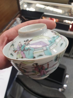 Lot 703 - A GROUP OF THREE CHINESE FAMILLE ROSE BOWLS