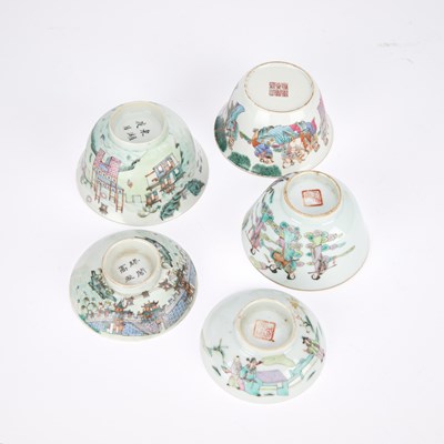 Lot A GROUP OF THREE CHINESE FAMILLE ROSE BOWLS