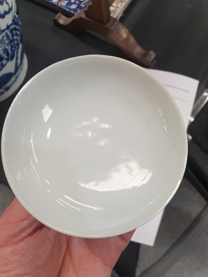 Lot 703 - A GROUP OF THREE CHINESE FAMILLE ROSE BOWLS
