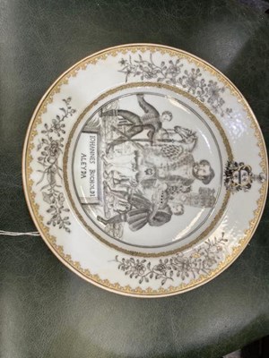 Lot A CHINESE EXPORT ARMORIAL STYLE PORCELAIN PLATE