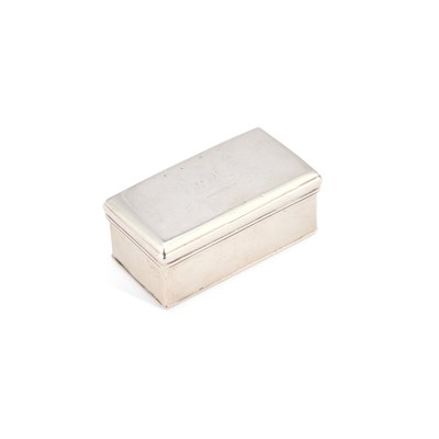 Lot 315 - A GEORGE IV SILVER SNUFF BOX