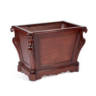 Lot 1049 - A LARGE VICTORIAN STYLE MAHOGANY PLANTER