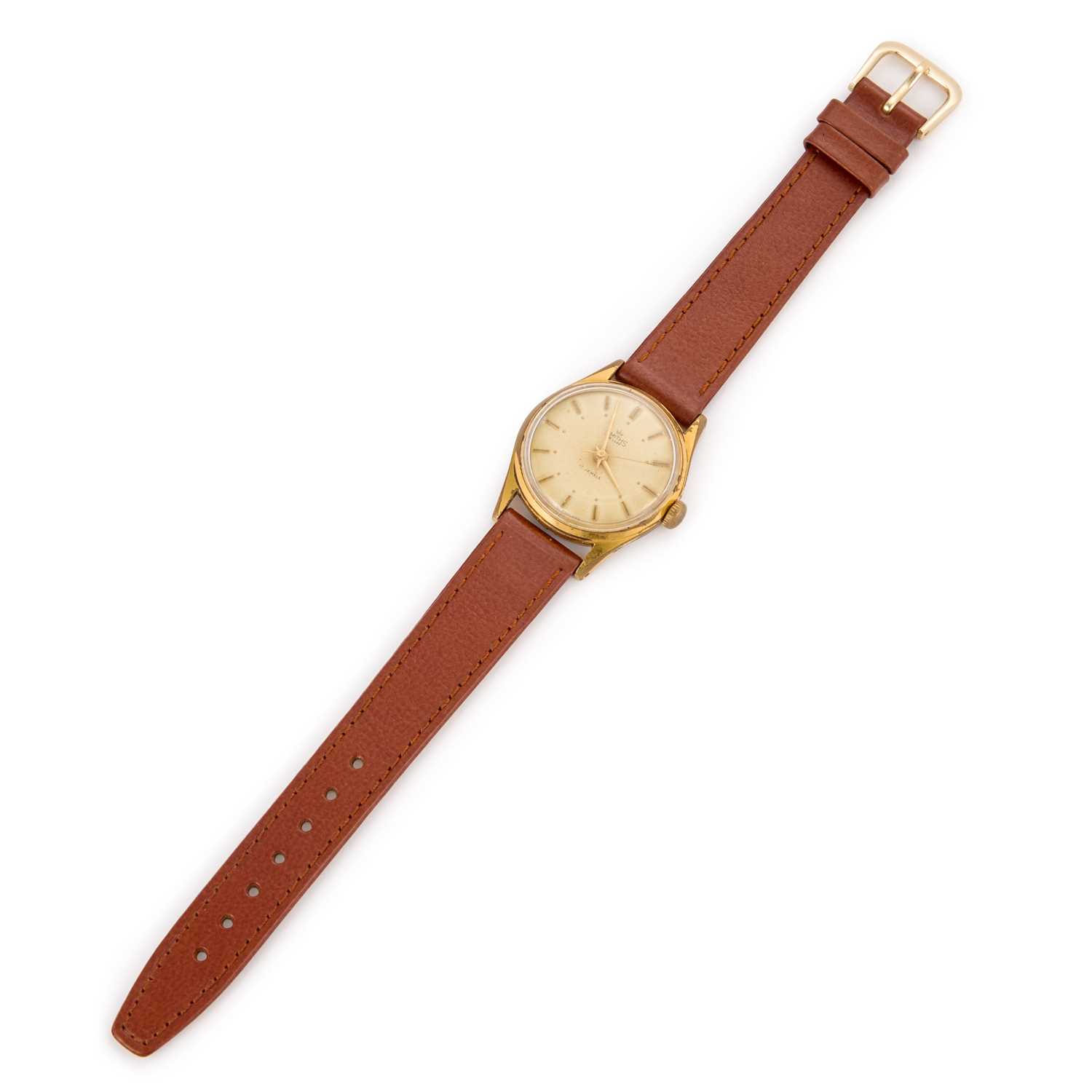 Lot A GENTS GOLD PLATED SMITHS STRAP WATCH