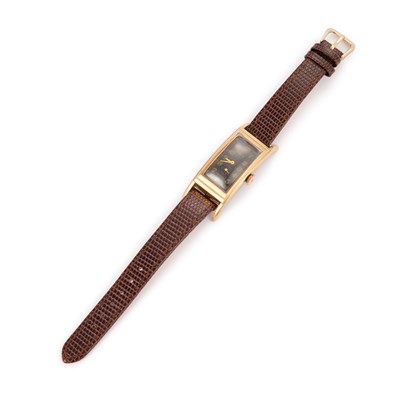 Lot 617 - A GOLD PLATED YALE "CURVEX" STRAP WATCH