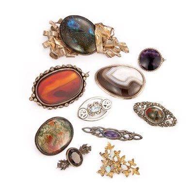 Lot 681 - A COLLECTION OF SILVER GEMSTONE BROOCHES