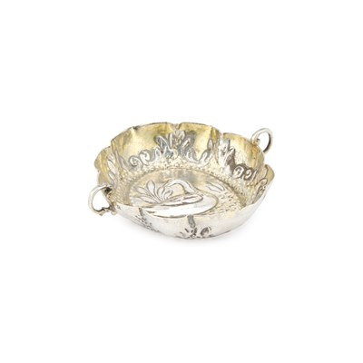 Lot 292 - A LATE 17TH CENTURY GERMAN SILVER BRANDY BOWL
