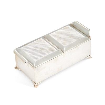 Lot 363 - A GEORGE V SILVER CIGAR BOX
