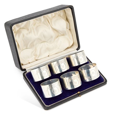 Lot 357 - A SET OF SIX GEORGE V SILVER NAPKIN RINGS
