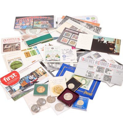 Lot 1 - A GROUP OF FIRST DAY COVER STAMPS AND COINS