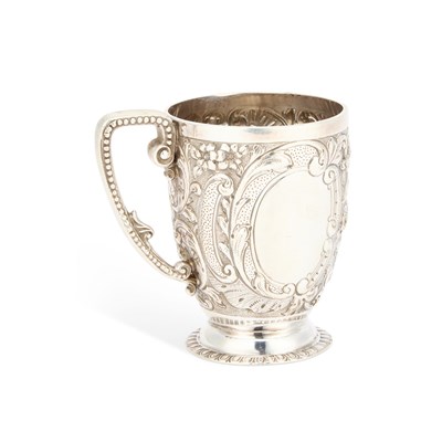 Lot 316 - A VICTORIAN SCOTTISH SILVER MUG
