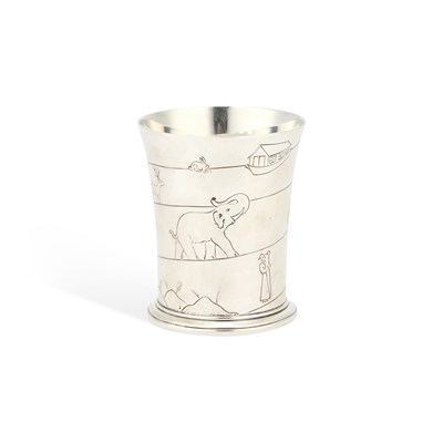 Lot 353 - A GEORGE VI SILVER 'NOAH'S ARK' BEAKER