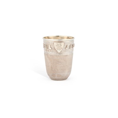 Lot 430 - A VICTORIAN SILVER THIMBLE CUP