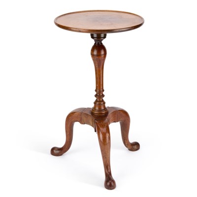 Lot 1050 - A MAHOGANY TRIPOD OCCASIONAL TABLE