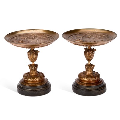 Lot 831 - A PAIR OF CONTINENTAL BRONZE TAZZE