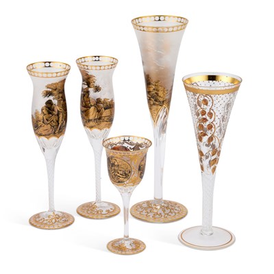 Lot 89 - A GROUP OF FIVE ITALIAN GILT-DECORATED DRINKING GLASSES
