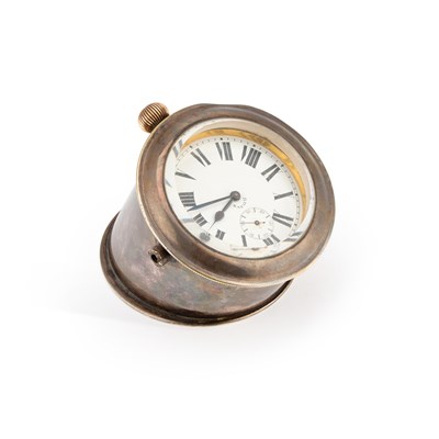Lot AN 8-DAY DASHBOARD CLOCK AND MOUNT