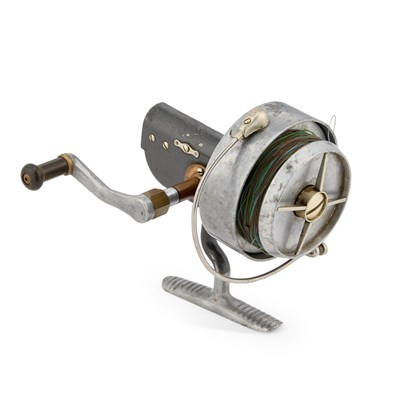 Lot 11 - A HARDY `ALTEX` SPINNING REEL
