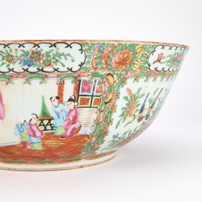 Lot A CHINESE PORCELAIN PUNCH BOWL, C.1900