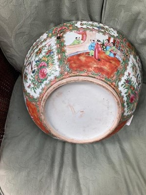 Lot A CHINESE PORCELAIN PUNCH BOWL, C.1900