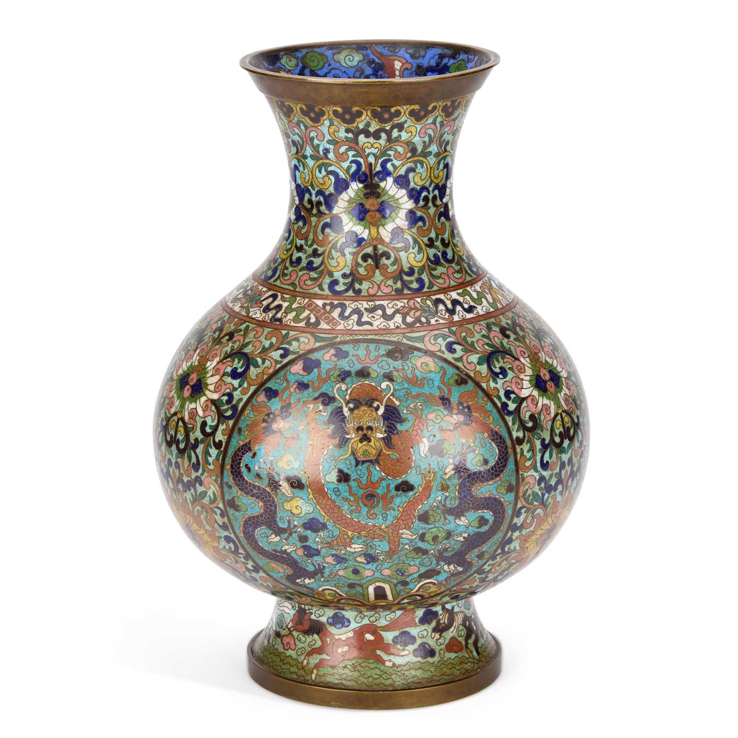 Lot A LARGE CHINESE CLOISONNÉ ENAMEL VASE