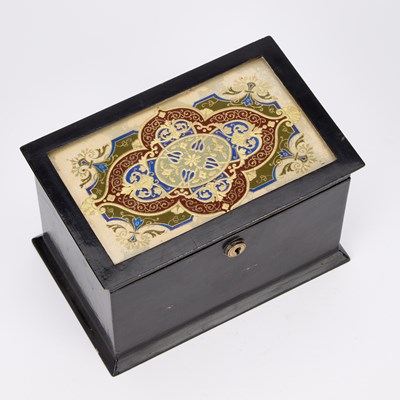 Lot A 19TH CENTURY TOLE TEA CADDY