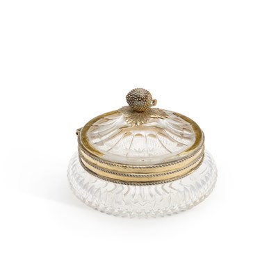 Lot 356 - A GEORGE V SILVER GILT-MOUNTED GLASS POT