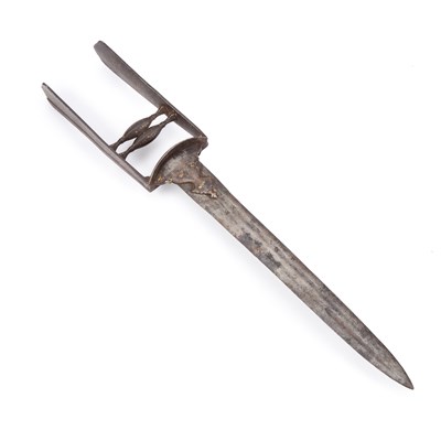 Lot 20 - AN INDIAN KATAR (PUNCH DAGGER)