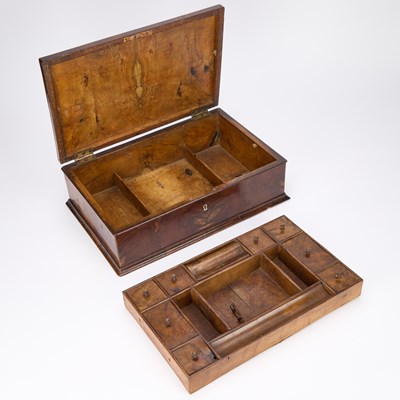 Lot A BURR WOOD TABLE BOX